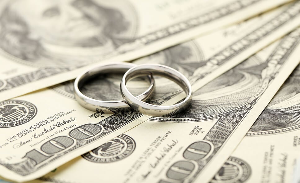 5 Things to Consider When Combining Finances Before Marriage